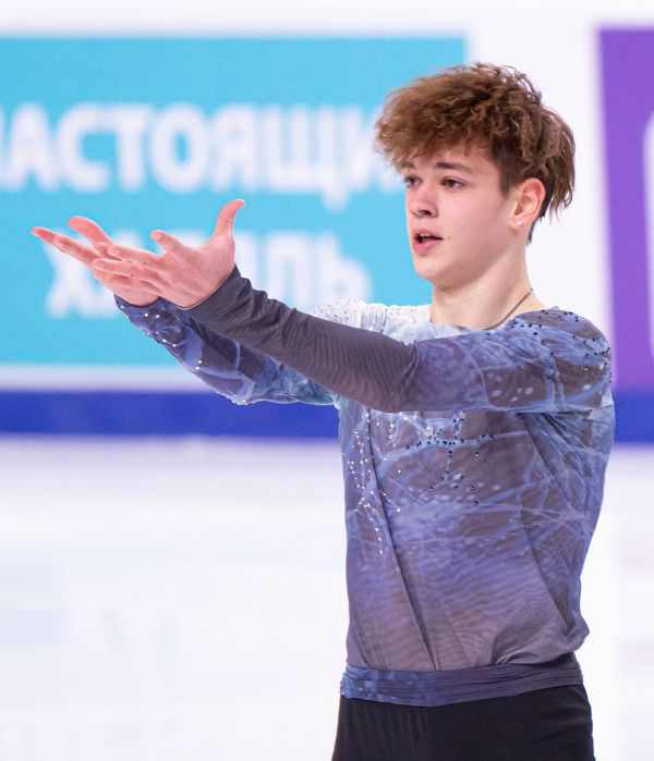 Vladislav Dikidzhi (Владислав ДИКИДЖИ)