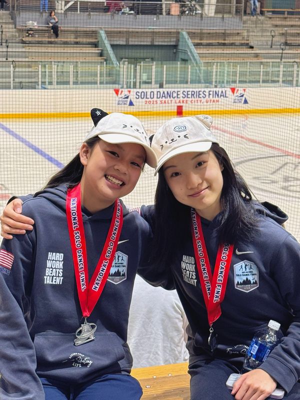 Ruochen Xu / Molly Xu